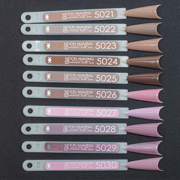 Гель-лак Moon Full Amazing Color Gel polish 12 мл № 5026 (5905123025983)