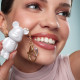 Блиск для губ LOVRO Bloomlight Sugar Teddy з мерехтливими частинками, 1,4 г (5906448731610)