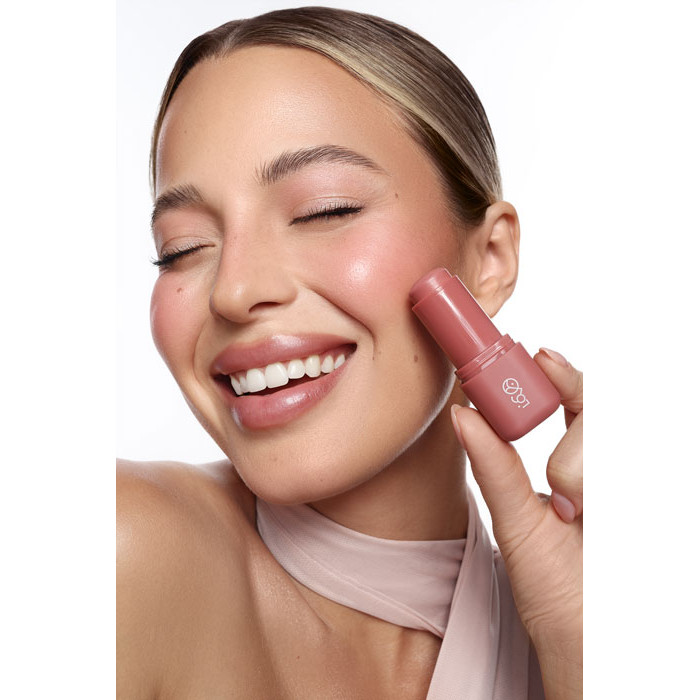 Кремові рум’яна LOVRO Blush Stick, 5 г (5903843265009)